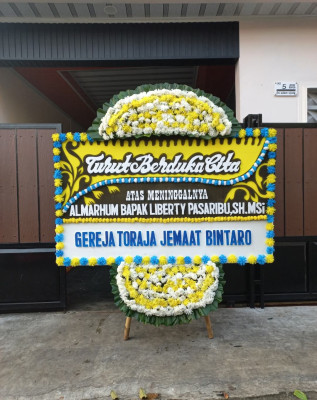 Papan Bunga Duka di Lepo Lepo