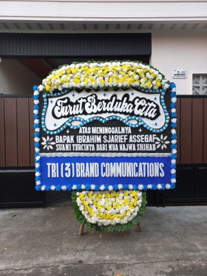 Papan Bunga Duka di Lepo Lepo